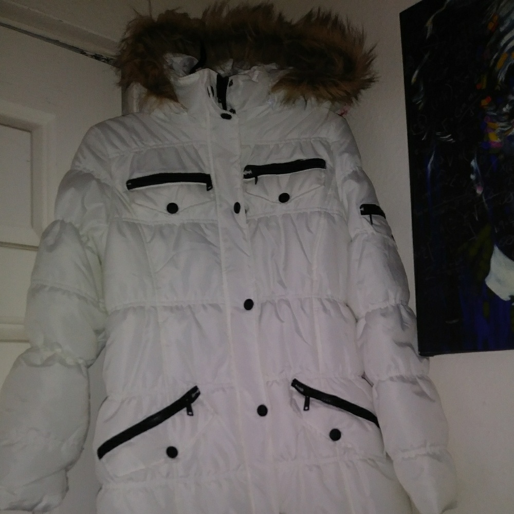 Coat - Picture 1 of 1